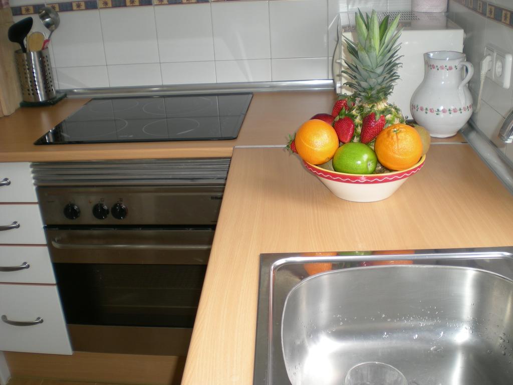 Atico Latina Apartment Madrid Exterior photo